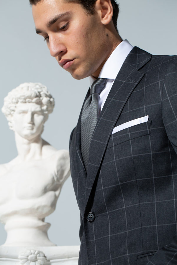 Single Breasted - Notch Lapel Suit - Grey